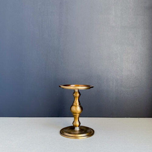 Küünlajalg 'CAPRA 18 cm'