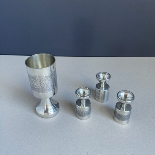 Vaasi ja küünlajalgade kmpl 'TONIA'