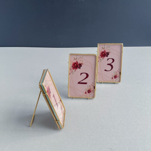 Lauanumbri hoidja 'ALLOY'